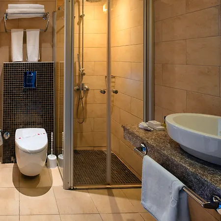 Big Blue Sky מלון