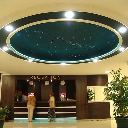 Big Blue Sky ألانيا