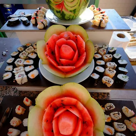 מלון Big Blue Sky 4*