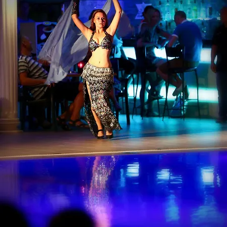 Big Blue Sky ألانيا