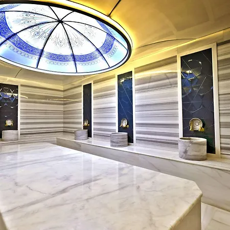 Big Blue Sky فندق 4*