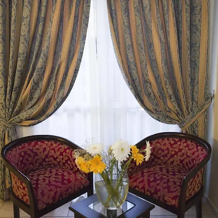 Big Blue Sky فندق 4*